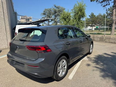Volkswagen Golf 2.0 tdi Life 115cv (3)