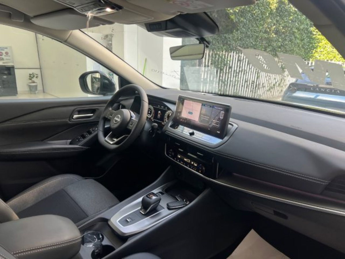 Nissan Qashqai 1.5 e-power N-Connecta 2wd (16)
