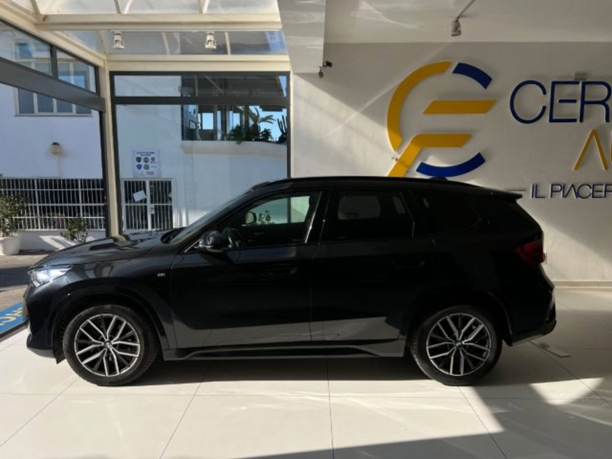 BMW X1 sDrive 18d Msport (15)