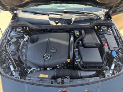 Mercedes-Benz CLA 220 d Automatic Premium (14)