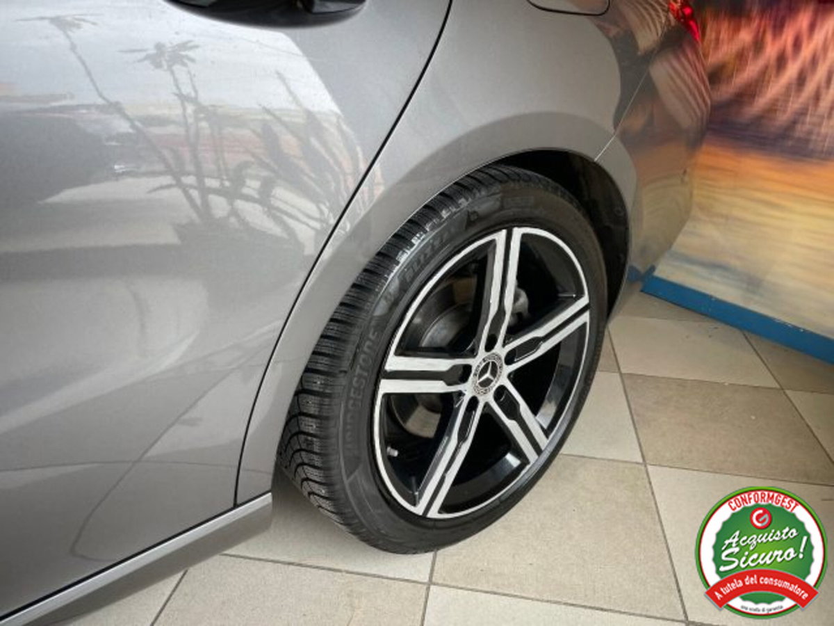 Mercedes-Benz CLA Shooting Brake 180 d Advanced auto (17)