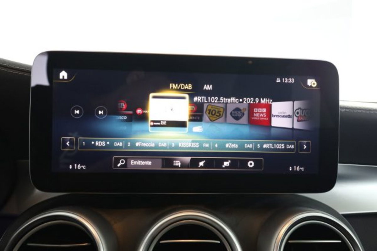 Mercedes-Benz GLC SUV 220 d 4Matic Premium (11)