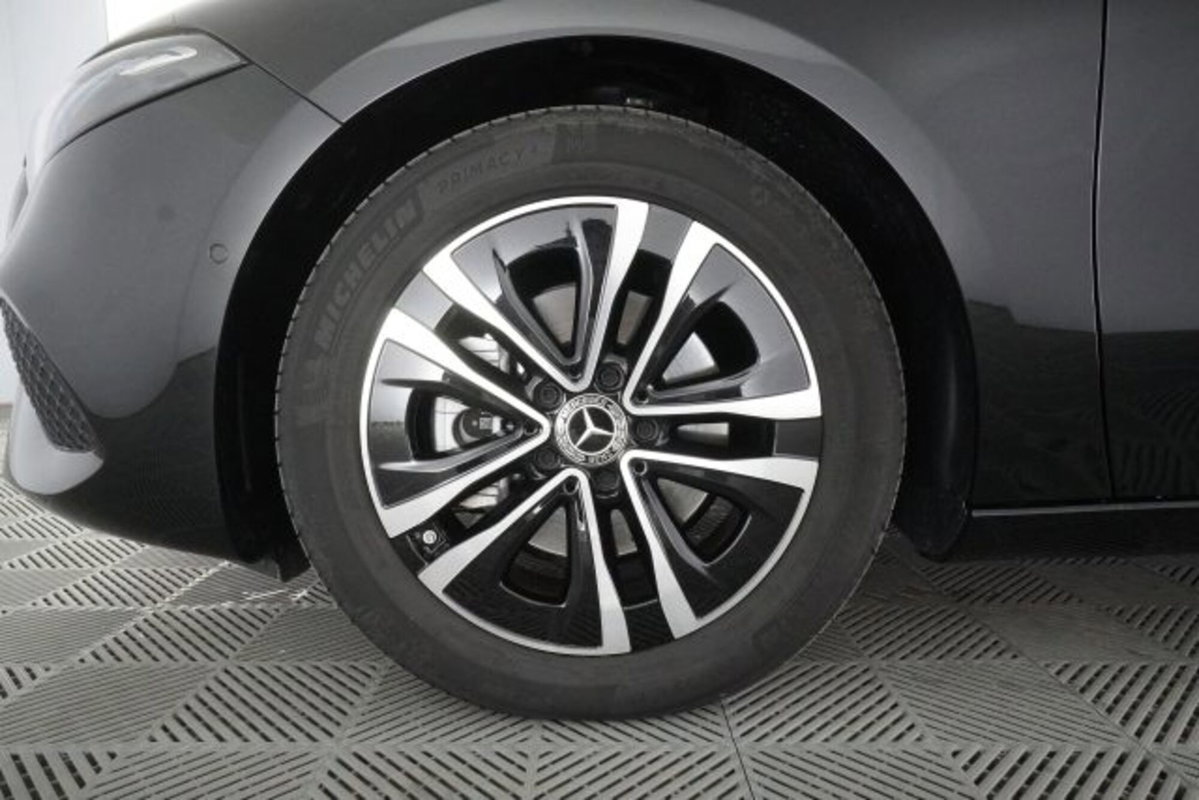 Mercedes-Benz Classe A 180 Progressive Advanced Plus auto (8)