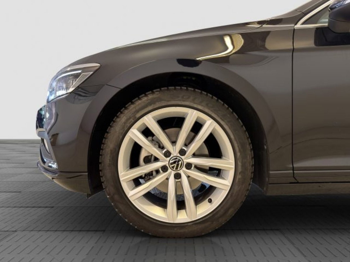 Volkswagen Passat Variant 2.0 TDI SCR EVO DSG Business (15)