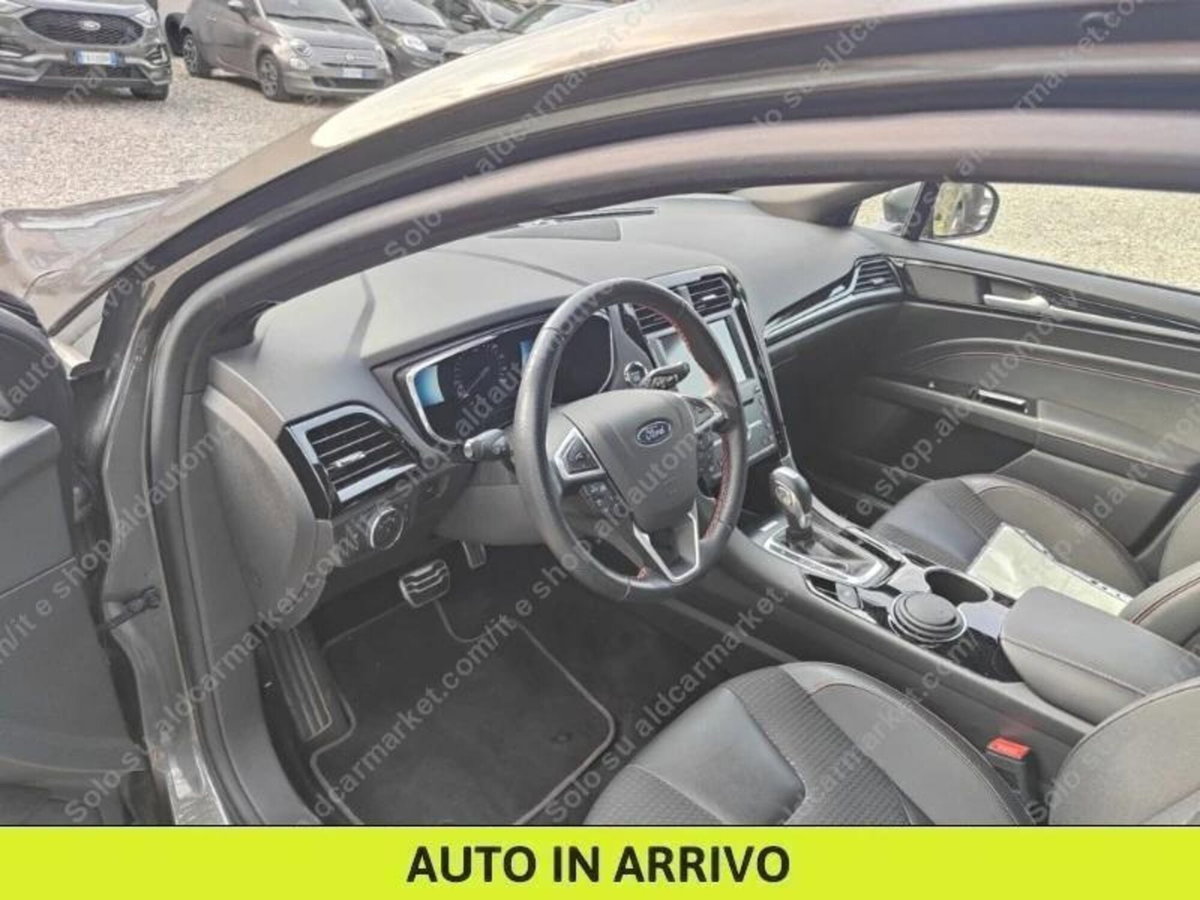 Ford Mondeo Station Wagon Full Hybrid 2.0 187 CV eCVT SW ST-Line Business (5)