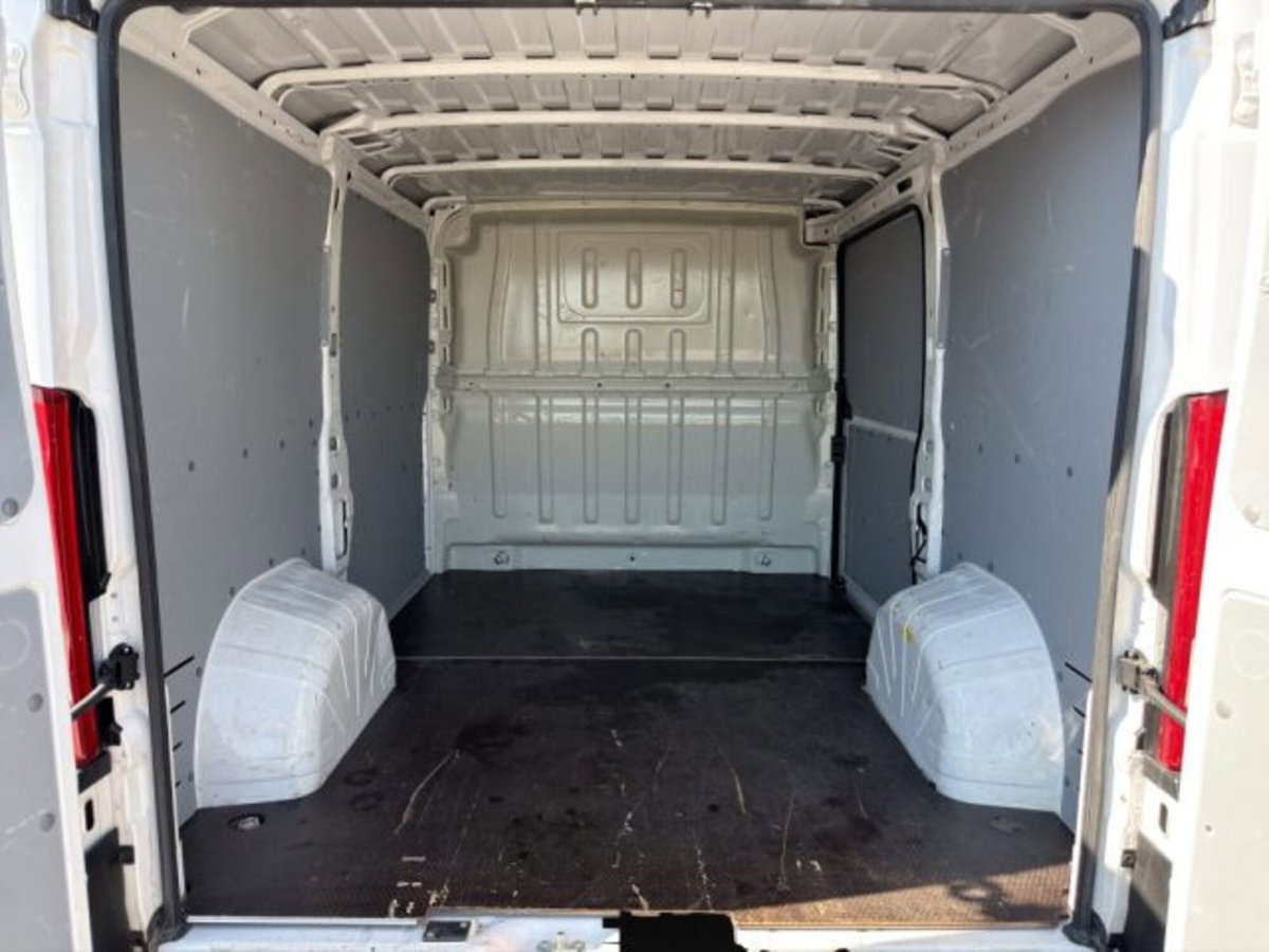 Fiat Ducato Furgone 30 2.2 MJT PC-TN Furgone (12)