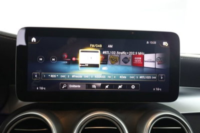 Mercedes-Benz GLC SUV 220 d 4Matic Premium (11)