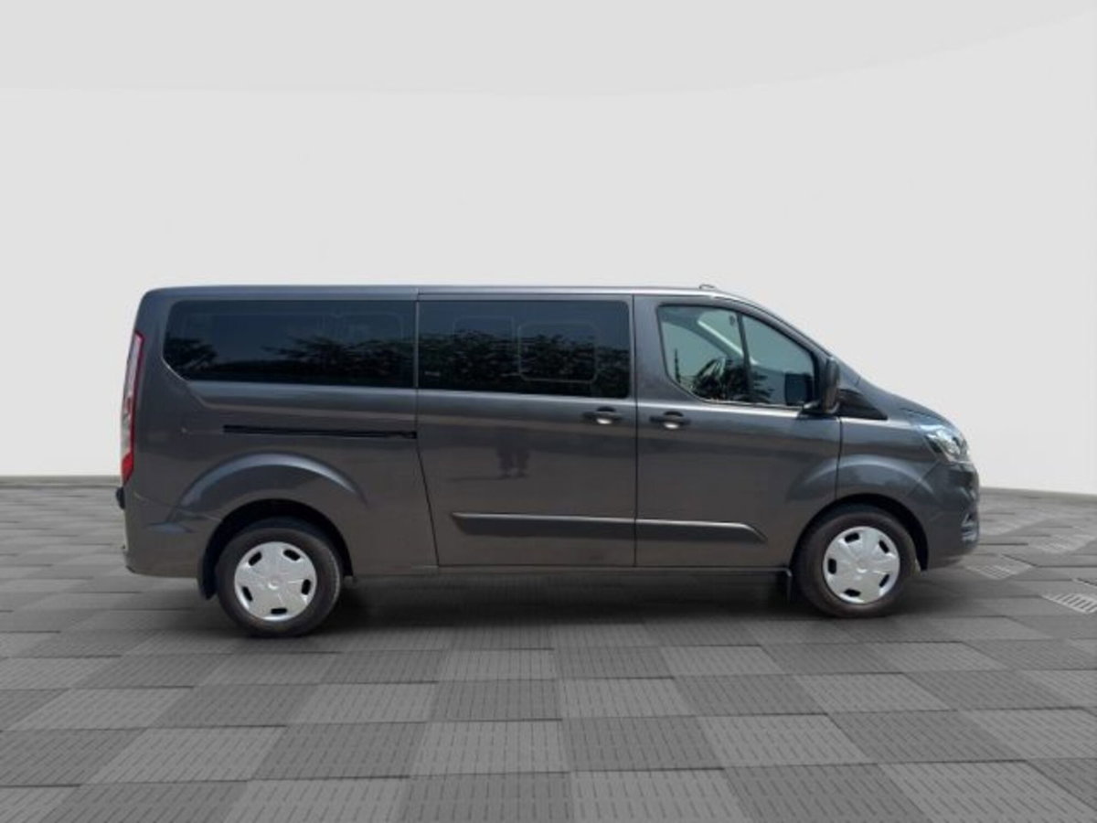 Ford Transit Custom Furgone 320 2.0 TDCi 130 PL Combi Trend (6)