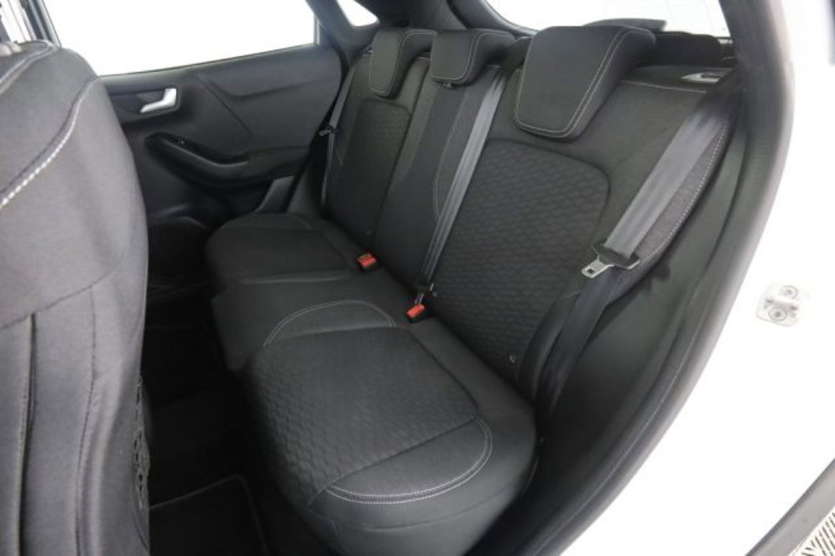 Ford Puma 1.0 EcoBoost Hybrid 125 CV S&S aut. Titanium Design (3)