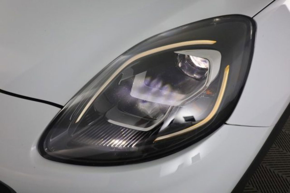 Ford Puma 1.0 EcoBoost Hybrid 125 CV S&S aut. Titanium Design (9)