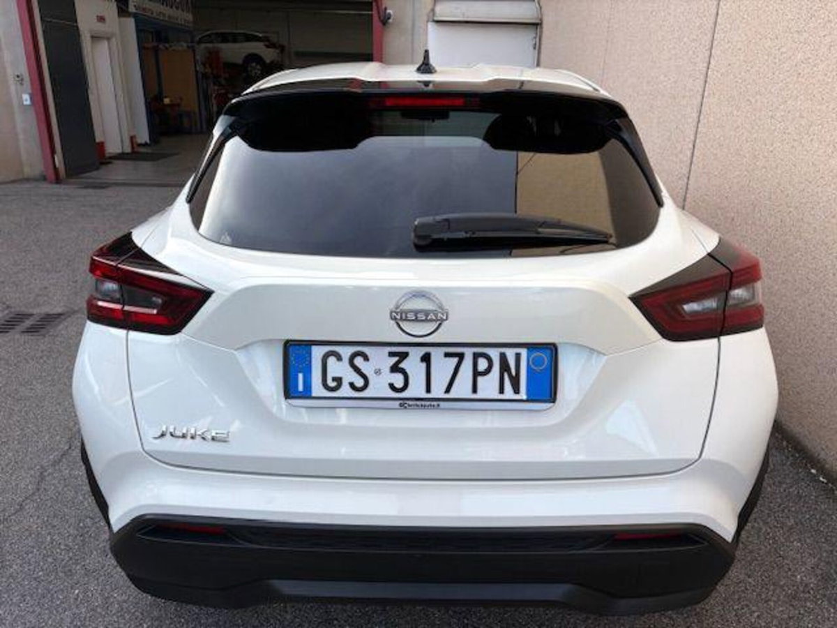 Nissan Juke 1.0 dig-t N-Connecta 114cv (5)