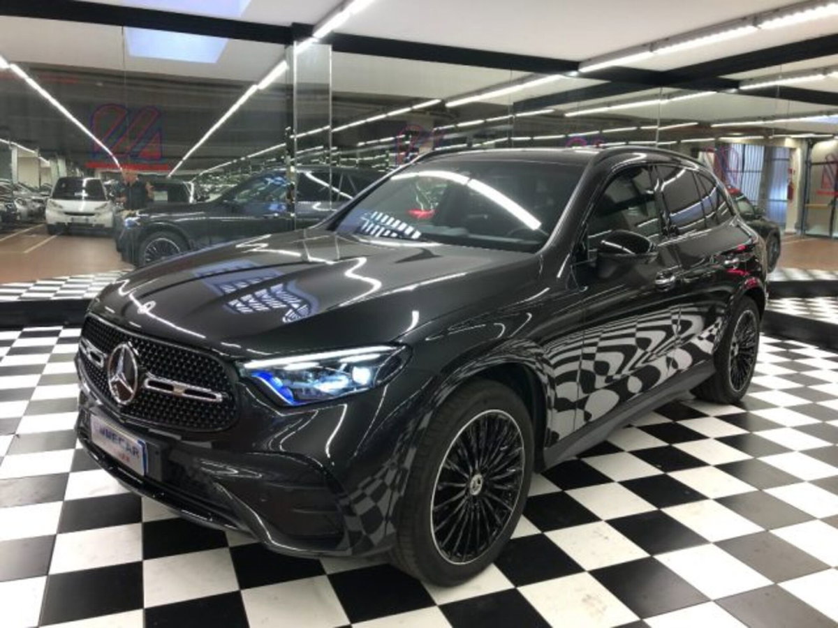 Mercedes-Benz GLC 220 d 4Matic Mild Hybrid AMG Premium Plus