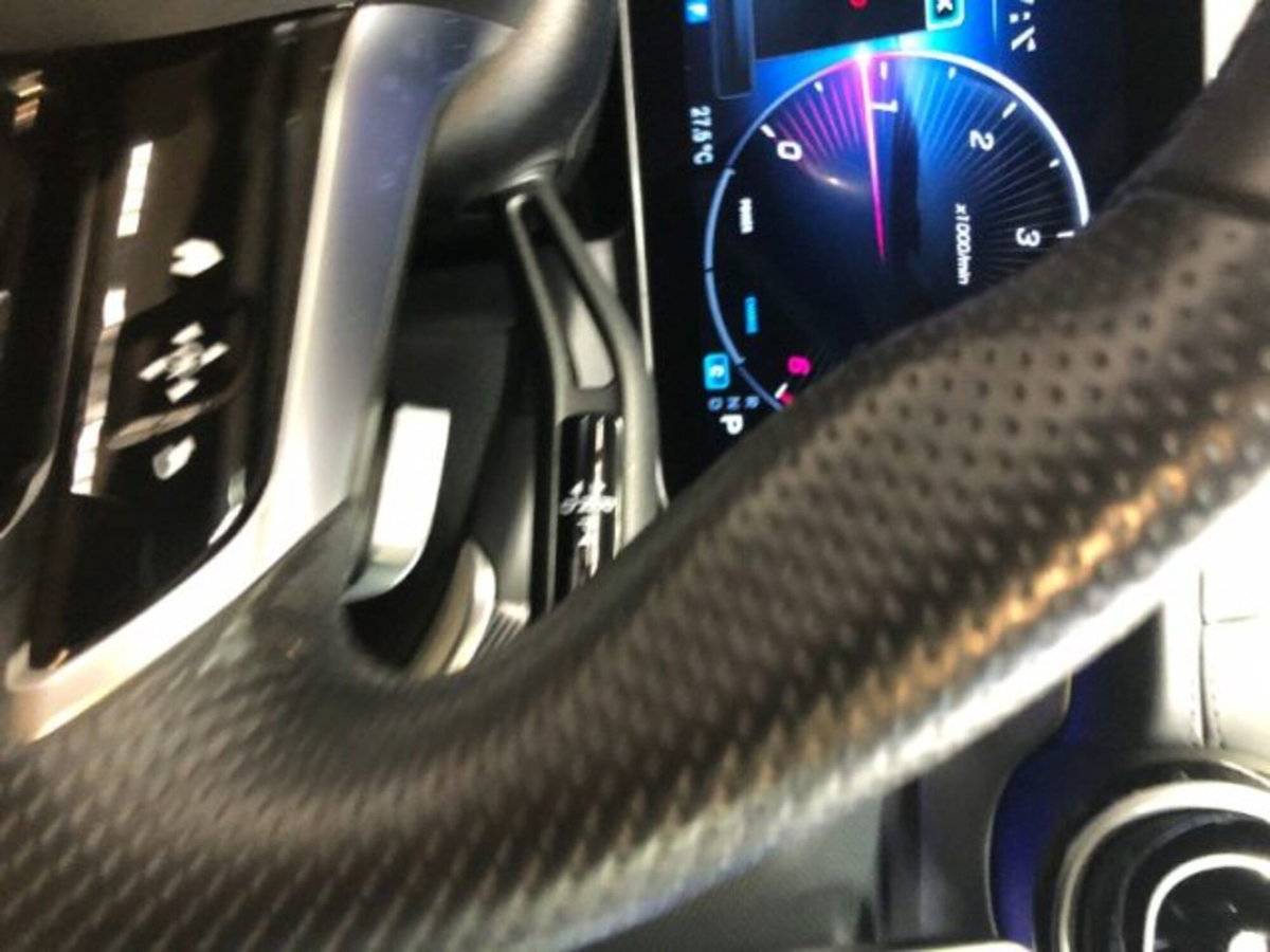 Mercedes-Benz GLC 220 d 4Matic Mild Hybrid AMG Premium Plus (16)