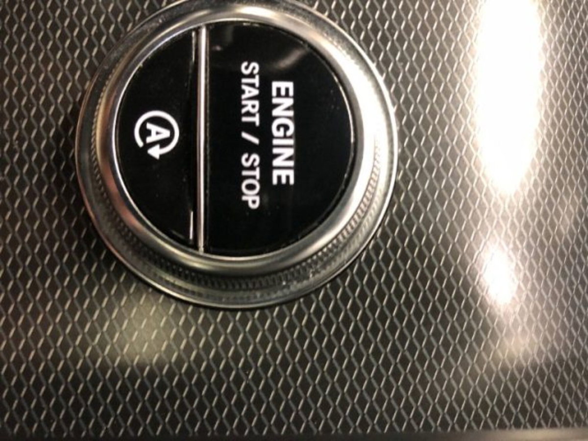 Mercedes-Benz GLC 220 d 4Matic Mild Hybrid AMG Premium Plus (17)