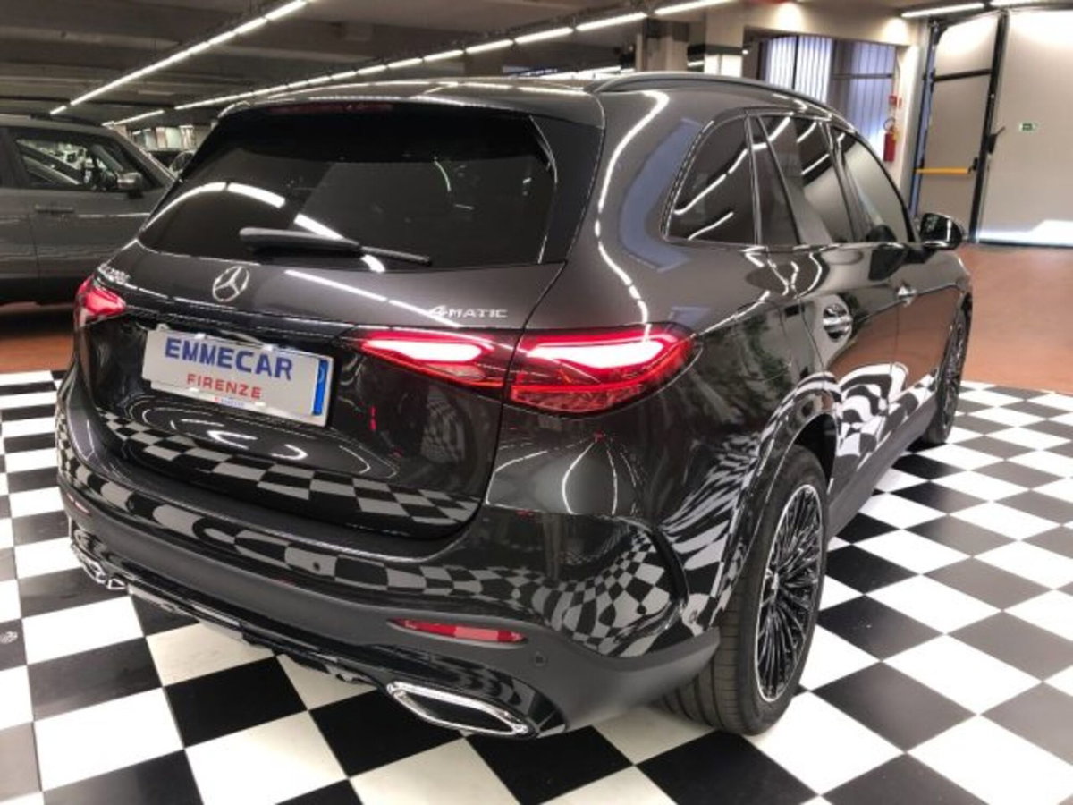 Mercedes-Benz GLC 220 d 4Matic Mild Hybrid AMG Premium Plus (5)