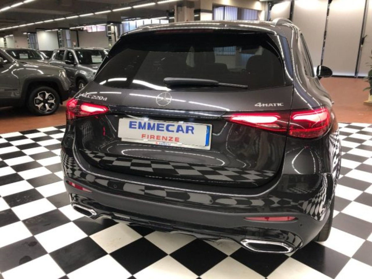 Mercedes-Benz GLC 220 d 4Matic Mild Hybrid AMG Premium Plus (6)