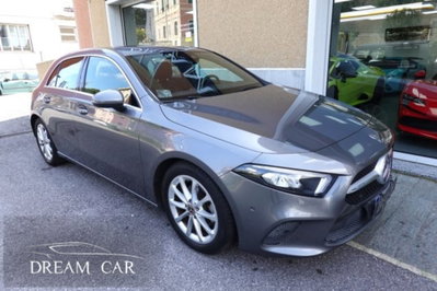 Mercedes-Benz Classe A Sedan 180 d Automatic 4p. Sport (7)