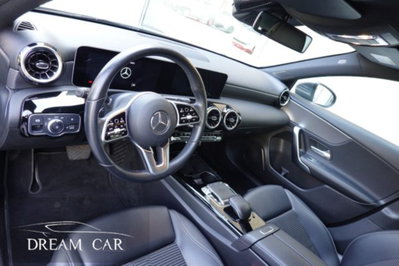 Mercedes-Benz Classe A Sedan 180 d Automatic 4p. Sport (9)
