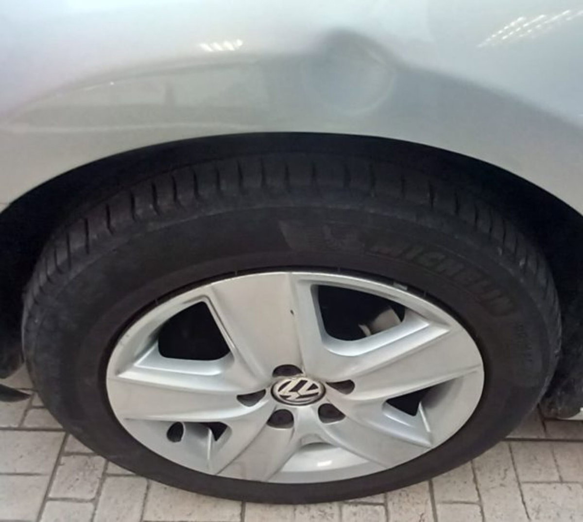 Volkswagen Golf 1.6 TDI DPF 5p. BlueMotion (14)