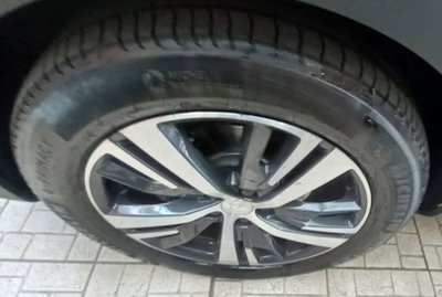 Peugeot 3008 BlueHDi 130 S&S EAT8 Active Pack (15)