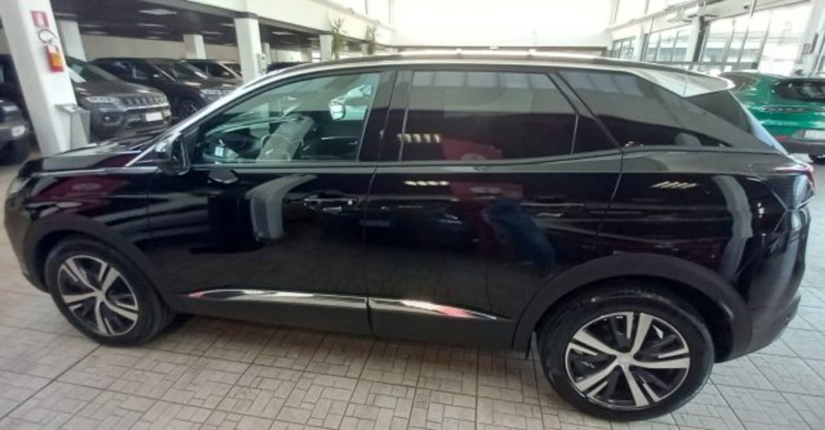 Peugeot 3008 BlueHDi 130 S&S EAT8 Active Pack (4)