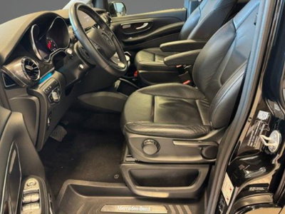 Mercedes-Benz Classe V Extralong 300 d Exclusive 4matic auto (6)
