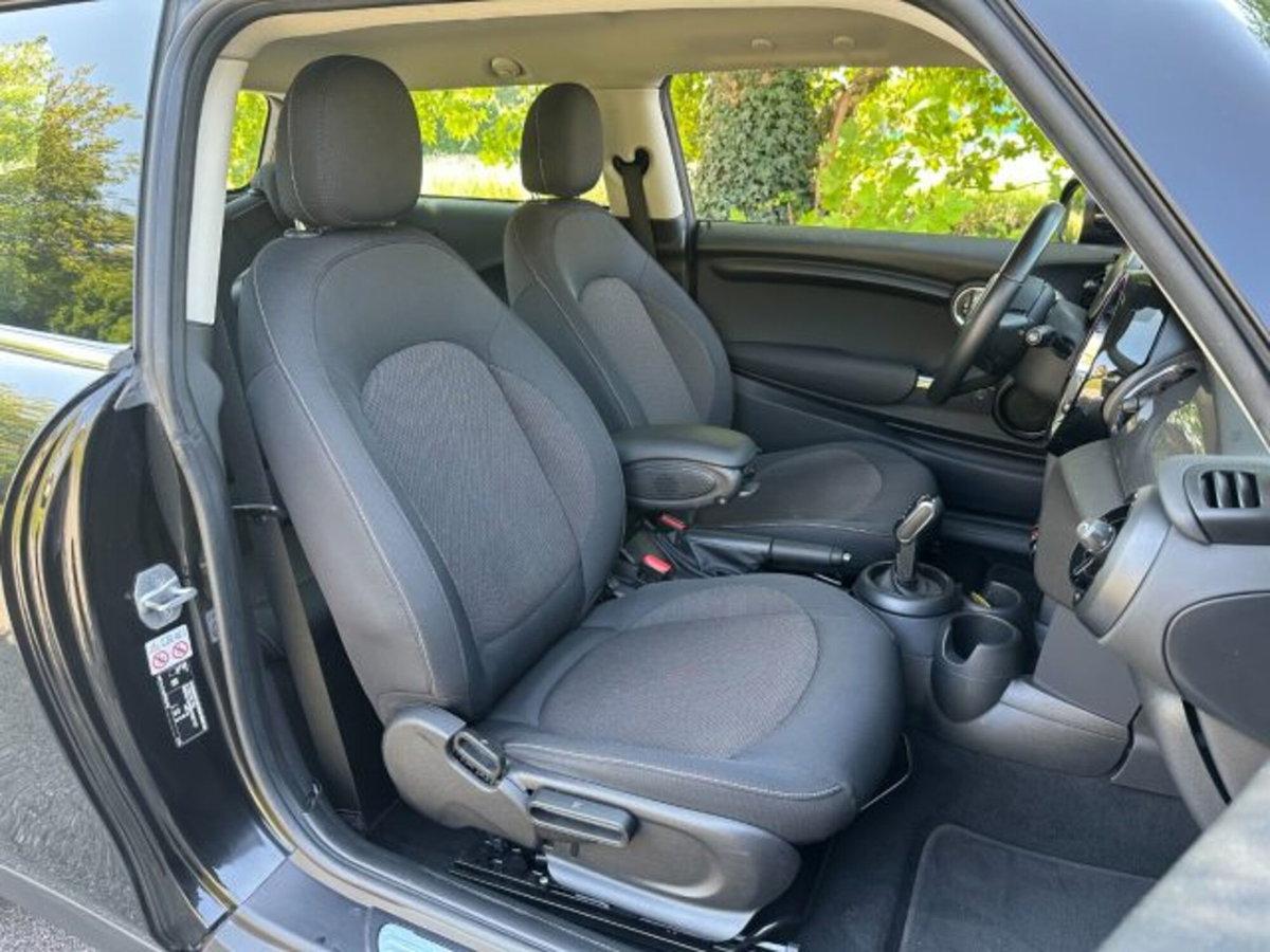 MINI Mini 1.5 One Business (7)