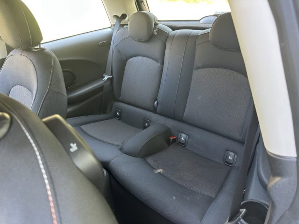 MINI Mini 1.5 One Business (8)