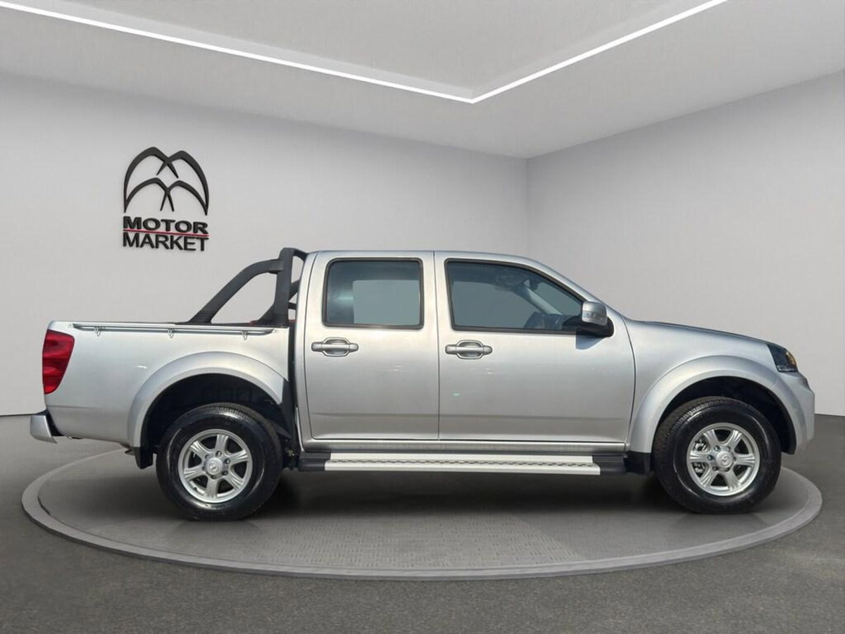 Great Wall Steed Pick-up Steed Passo Lungo DC 2.4 Premium Gpl 4wd (4)