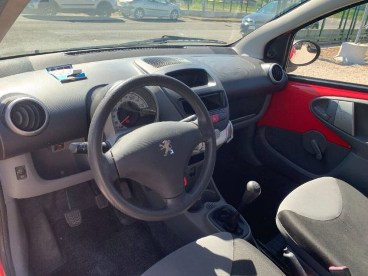 Peugeot 107 68CV 3p. Desir (11)