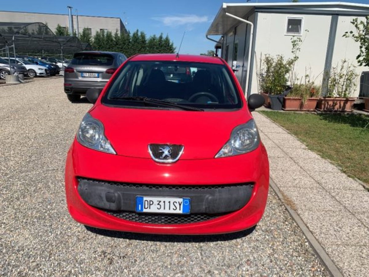 Peugeot 107 68CV 3p. Desir (2)