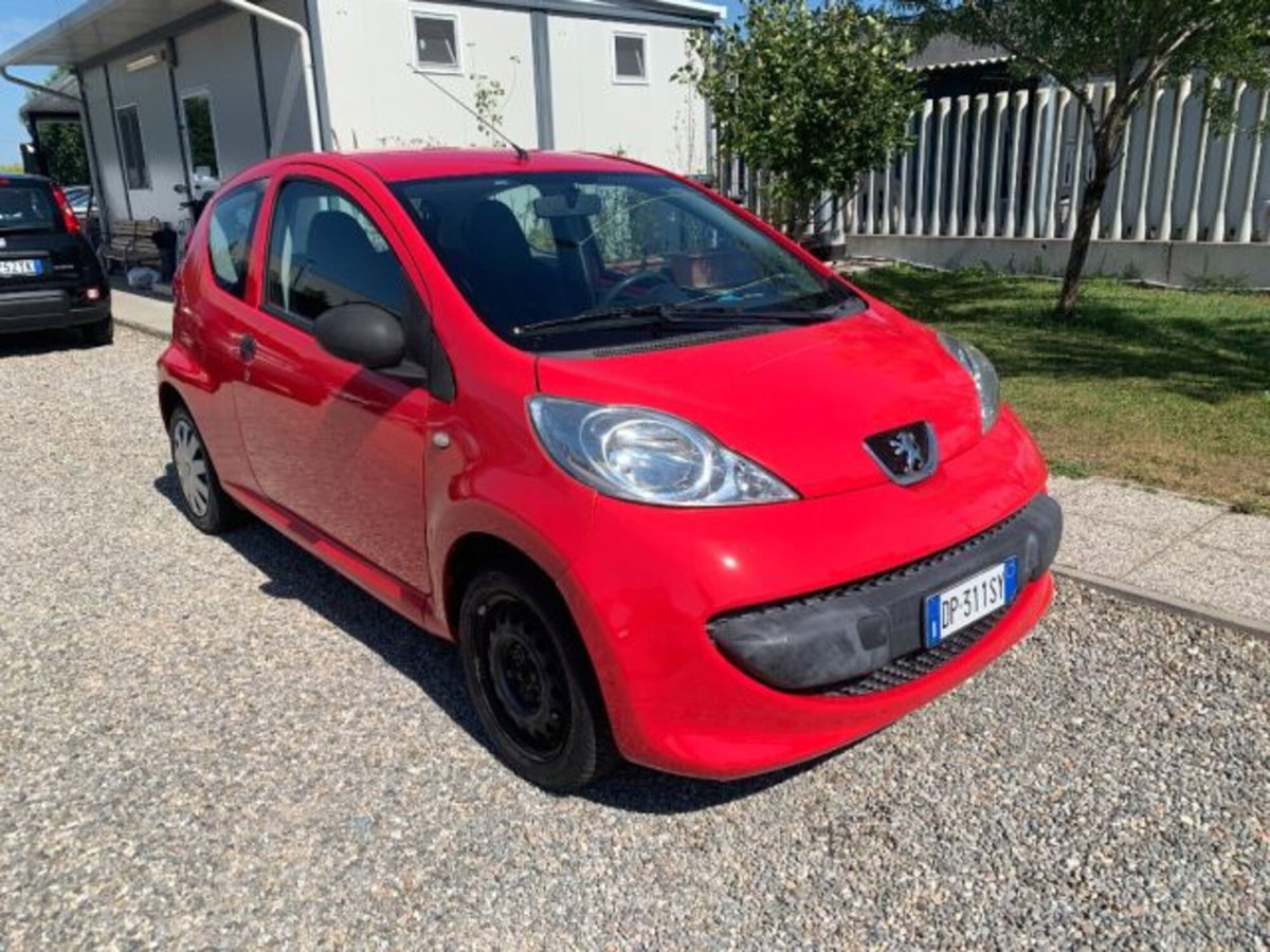 Peugeot 107 68CV 3p. Desir (3)
