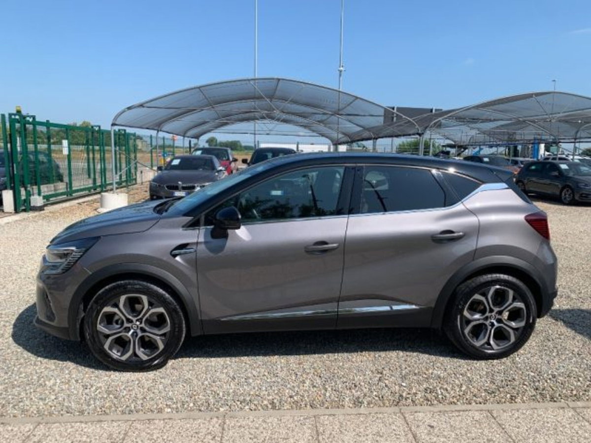 Renault Captur Full Hybrid E-Tech 145 CV Techno (2)