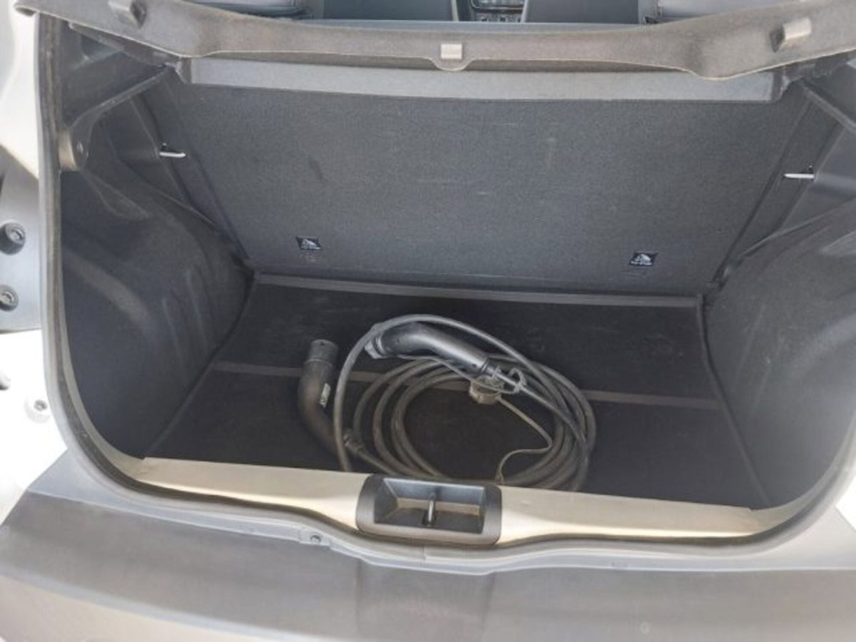 Dacia Spring Comfort Electric 45 (8)