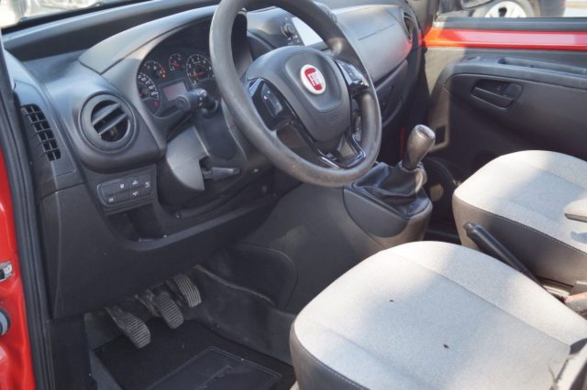 Fiat Fiorino combi N1 1.3 mjt 95cv Adventure (7)