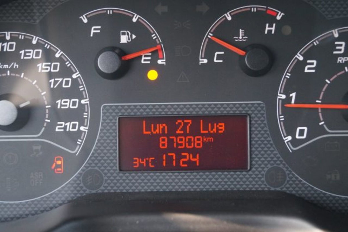 Fiat Fiorino combi N1 1.3 mjt 95cv Adventure (9)