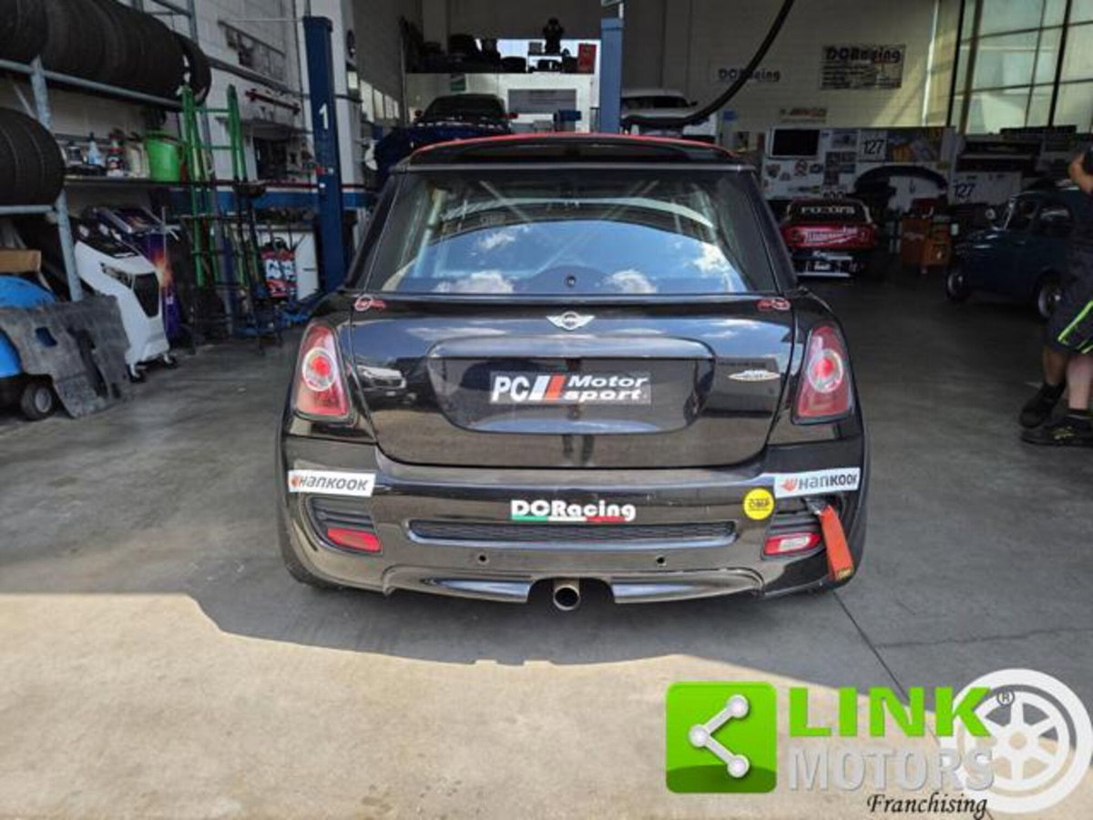 MINI Mini 1.6 16V John Cooper Works (11)