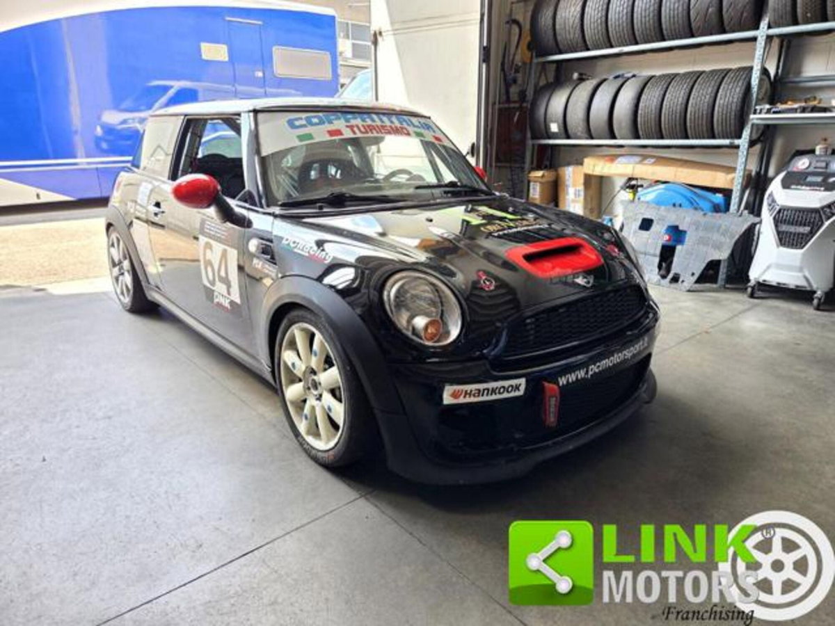 MINI Mini 1.6 16V John Cooper Works (3)