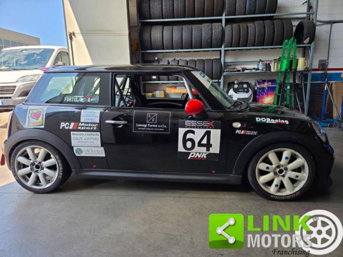 MINI Mini 1.6 16V John Cooper Works (9)