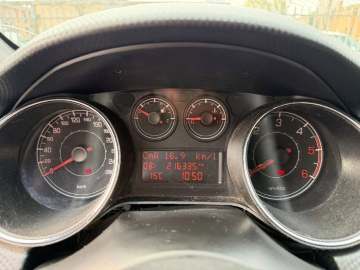 Fiat Bravo 1.6 MJT 120 CV DPF Active (13)