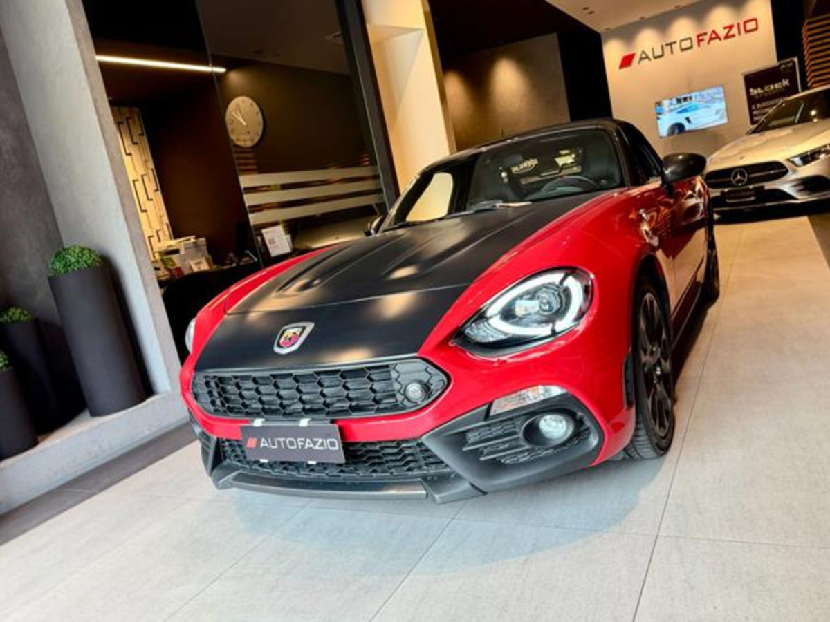 Abarth 124 Spider 1.4 Turbo MultiAir 170 CV (7)