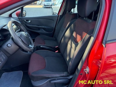 Renault Clio 1.2 75CV 5 porte Live (7)