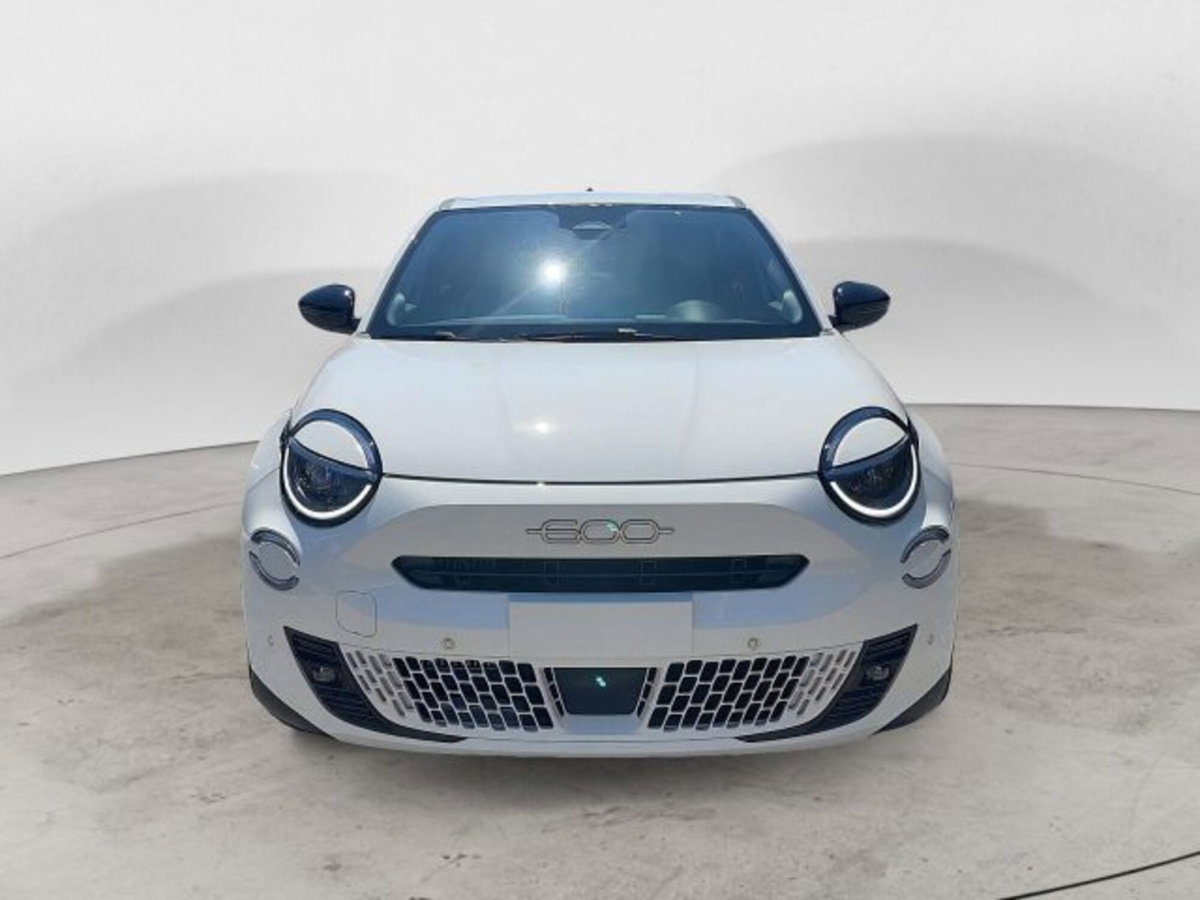 Fiat 600 1.2 hybrid La Prima 110cv auto (3)