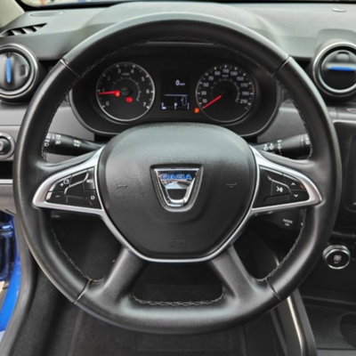 Dacia Duster 1.5 Blue dCi 8V 115 CV 4x2 15th Anniversary (10)