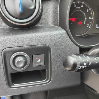 Dacia Duster 1.5 Blue dCi 8V 115 CV 4x2 15th Anniversary (9)