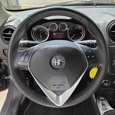Alfa Romeo MiTo 1.3 JTDm 95 CV S&S (10)