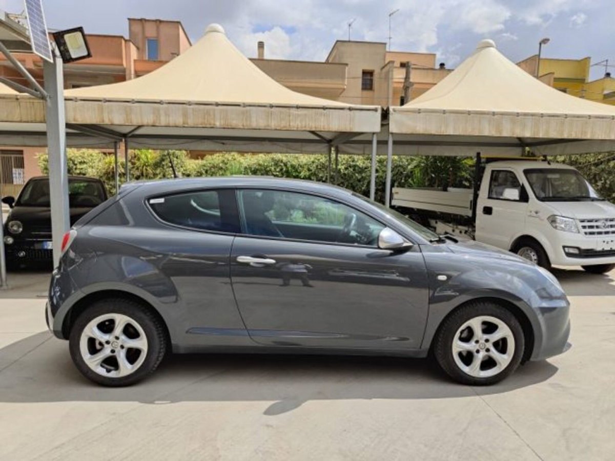 Alfa Romeo MiTo 1.3 JTDm 95 CV S&S (2)