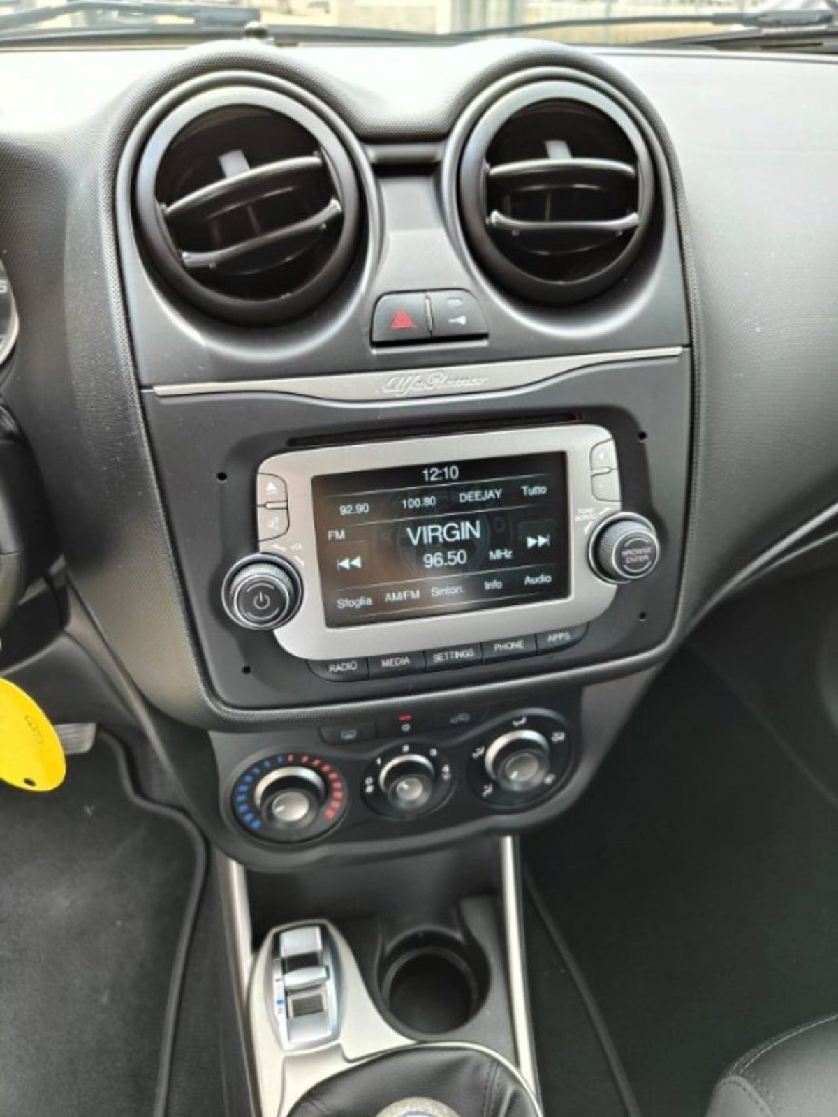 Alfa Romeo MiTo 1.3 JTDm 95 CV S&S (8)