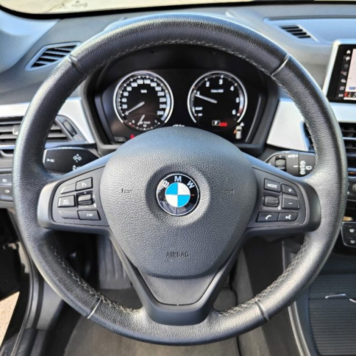 BMW X1 xDrive18d Business Advantage (12)