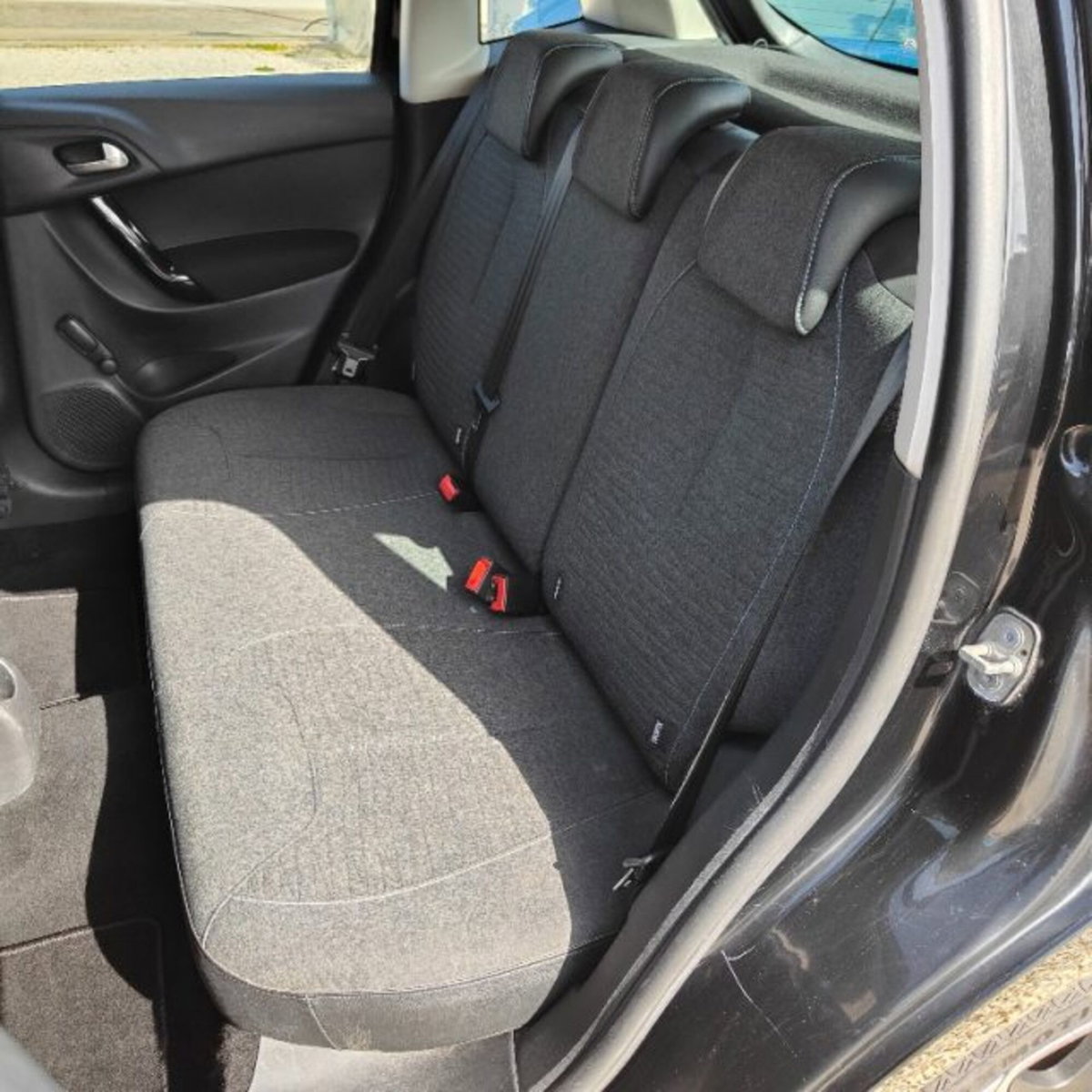 Citroen C3 BlueHDi 75 Feel Edition (5)